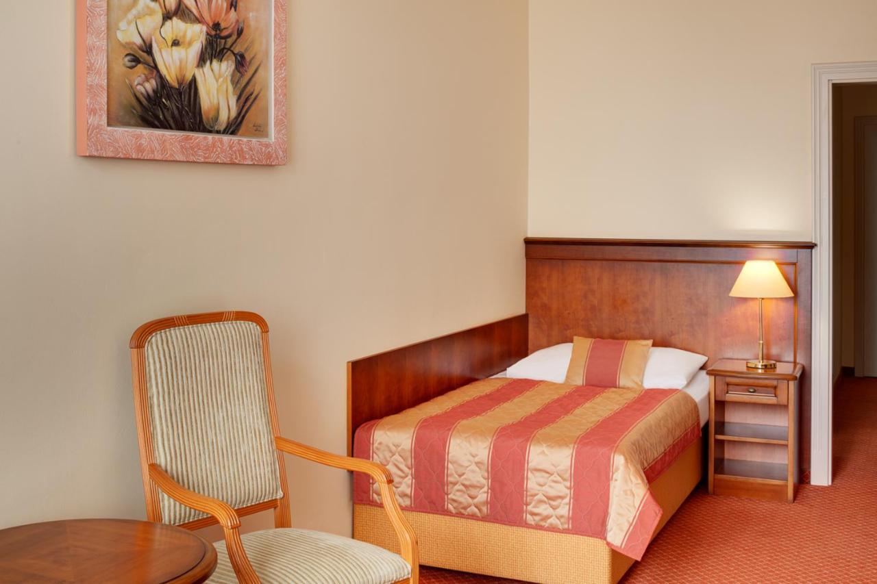 Ensana Centralni Lazne - Maria Spa Marianske Lazne Bagian luar foto