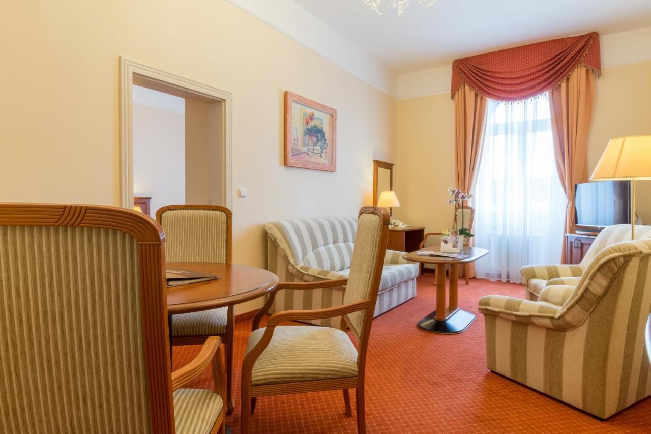 Ensana Centralni Lazne - Maria Spa Marianske Lazne Bagian luar foto