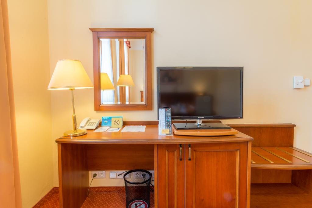 Ensana Centralni Lazne - Maria Spa Marianske Lazne Bagian luar foto
