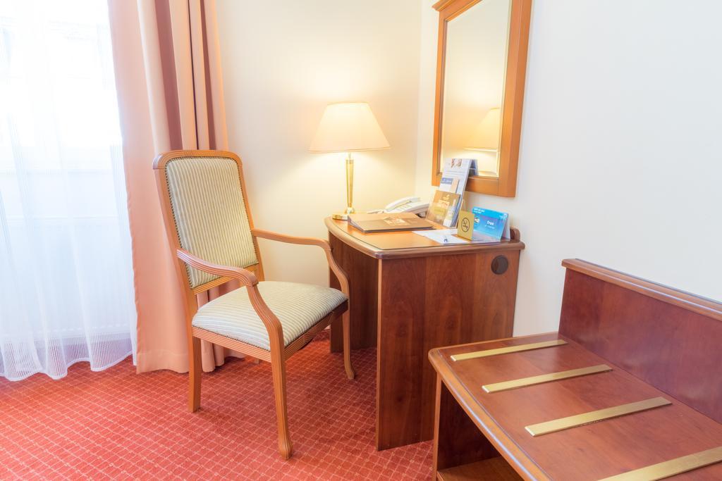 Ensana Centralni Lazne - Maria Spa Marianske Lazne Bagian luar foto